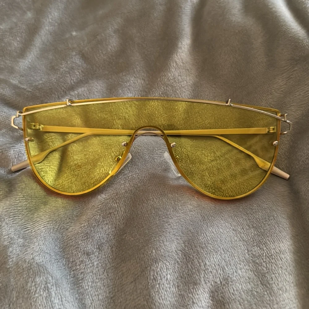 Fashion Nova Set of 2 Colored Fashion Sunglasses
